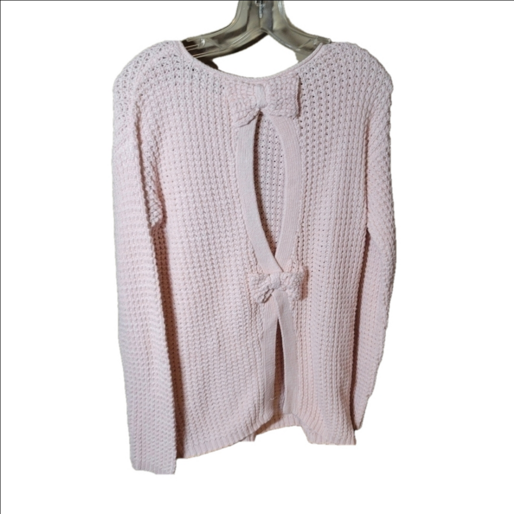 Bethany Mota small oversized pink knit sweater relaxed fit open back bow detail